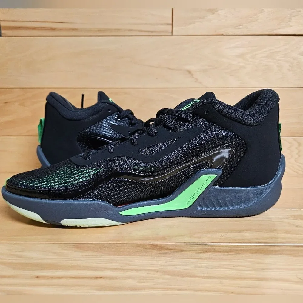 Nike Jordan Tatum 1 Size 10.5 Black Green Celtics Basketball Shoe DZ3324-003